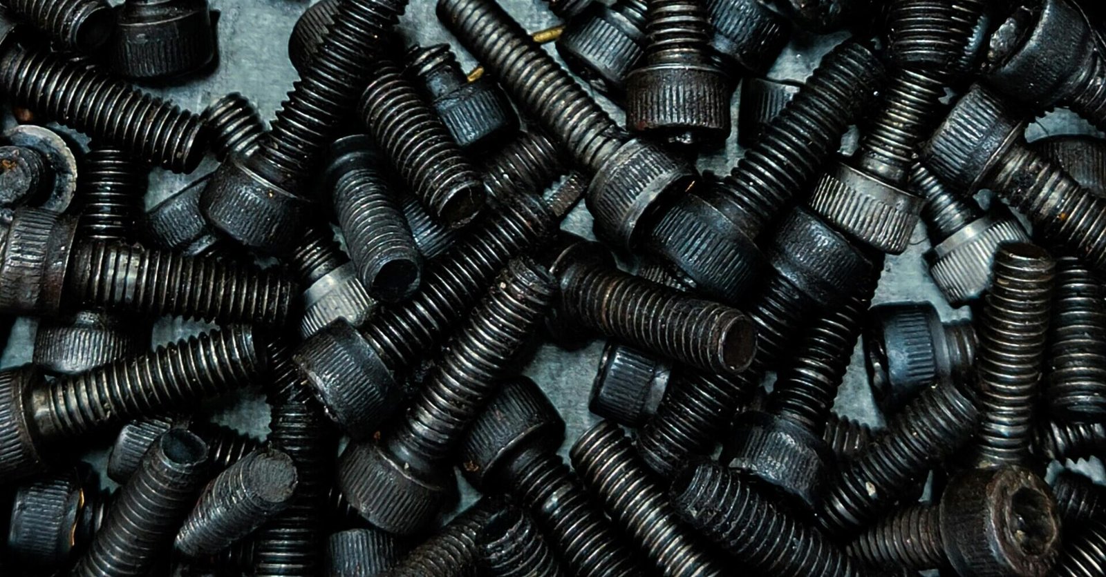 pressure vessel fasteners