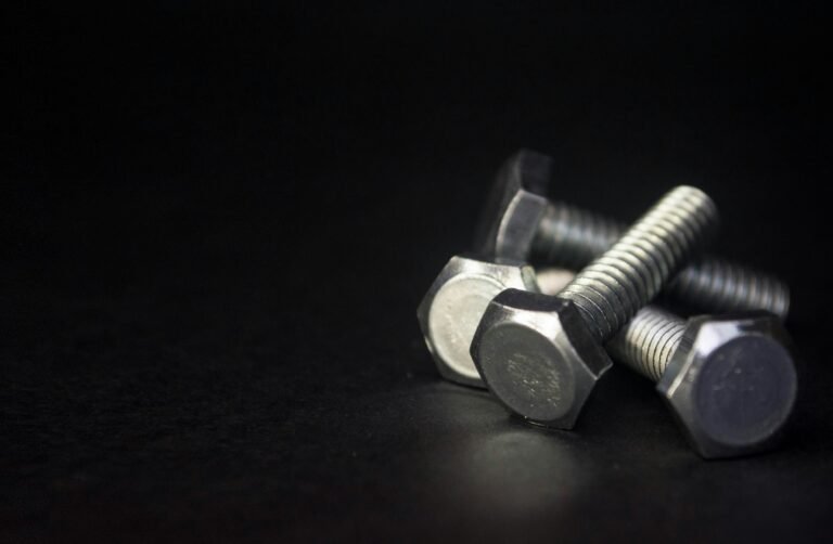 Cold heading forming process for fasteners