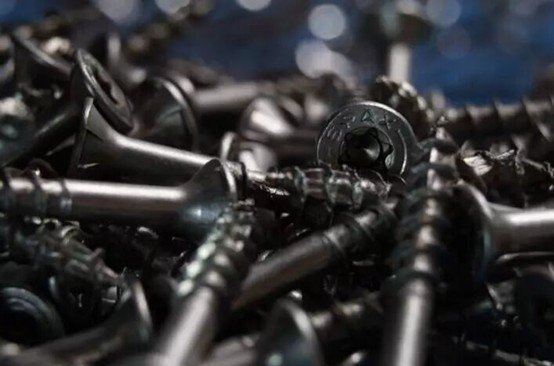 cold heading process of fasteners